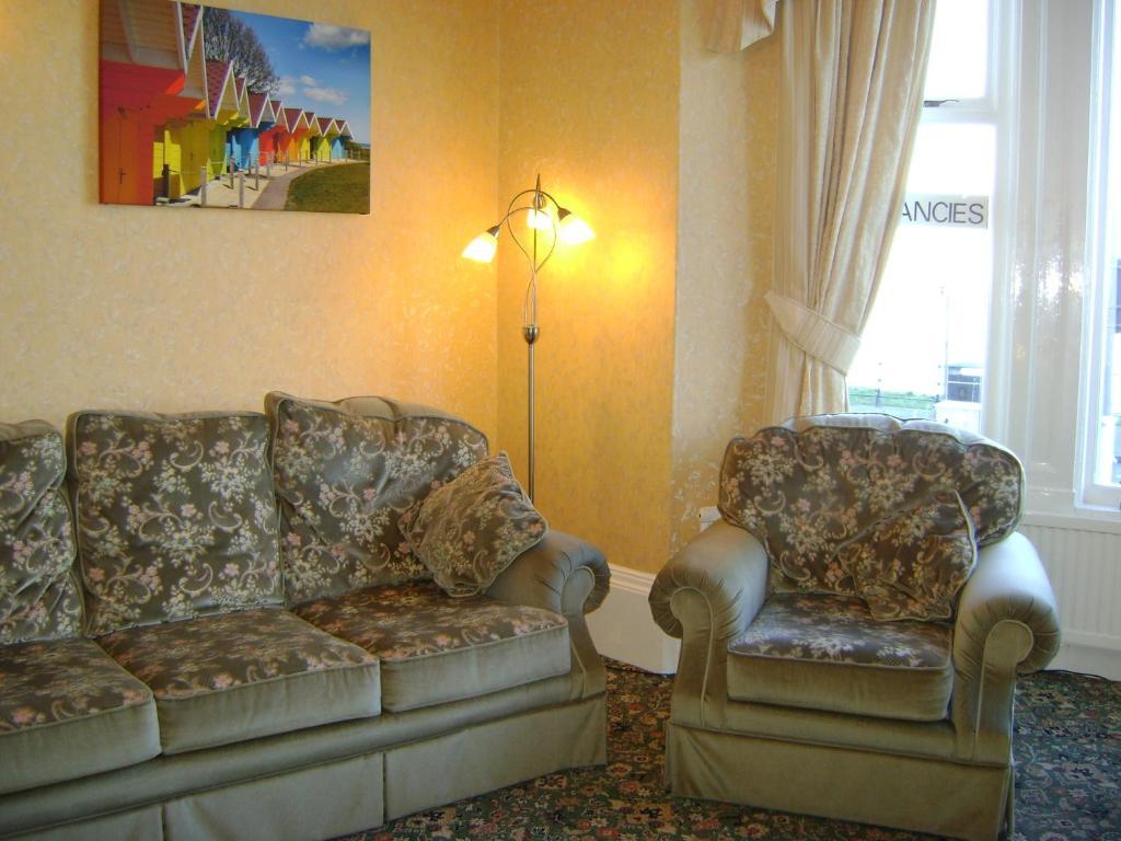 Hotel The Wharncliffe Scarborough Esterno foto