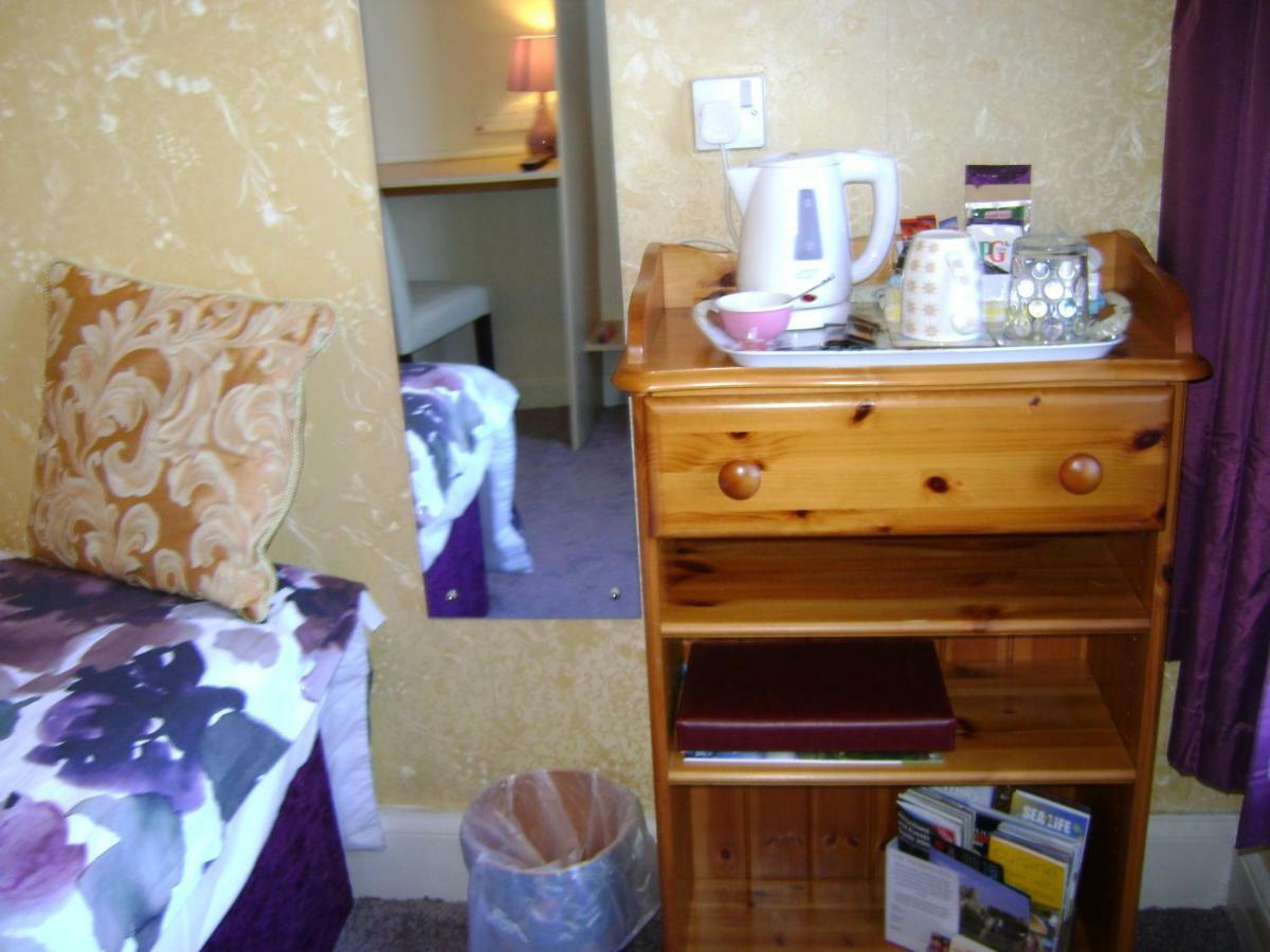 Hotel The Wharncliffe Scarborough Esterno foto